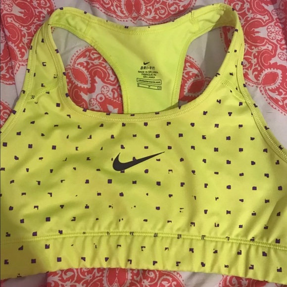Nike Sports Bra - Picture 3 of 3